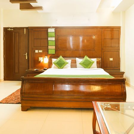 Treebo Shanta Inn Lucknow Exterior foto