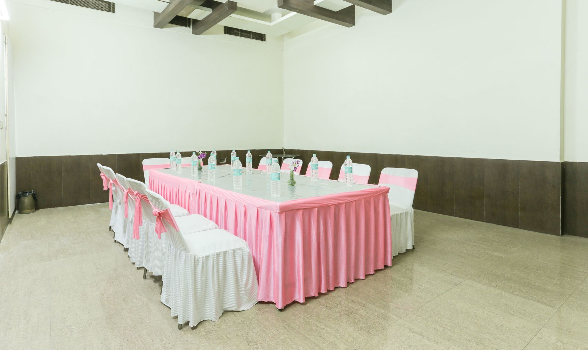 Treebo Shanta Inn Lucknow Exterior foto