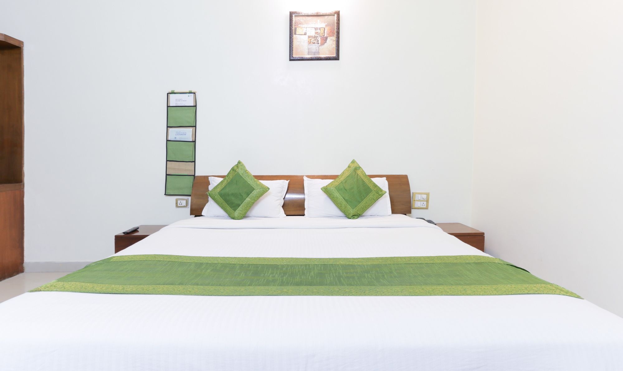 Treebo Shanta Inn Lucknow Exterior foto